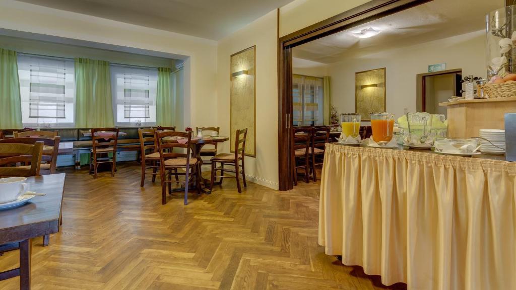 Hotel Restaurant Weihenstephaner Stuben Landshut Kültér fotó